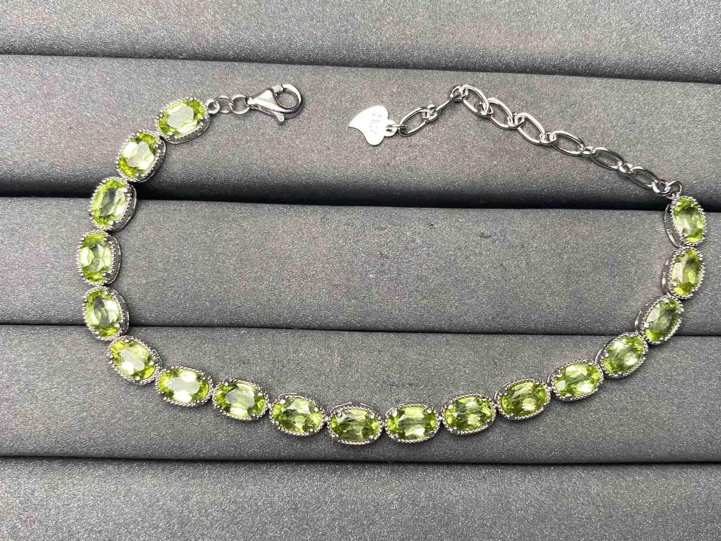 A9613 Peridot Bracelet
