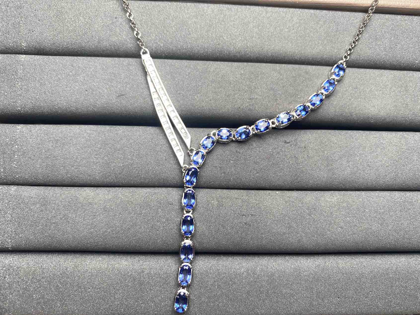 A9665 Tanzanite Topaz Necklace