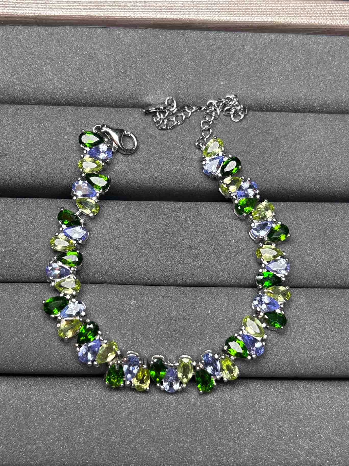 A9721 Peridot Bracelet