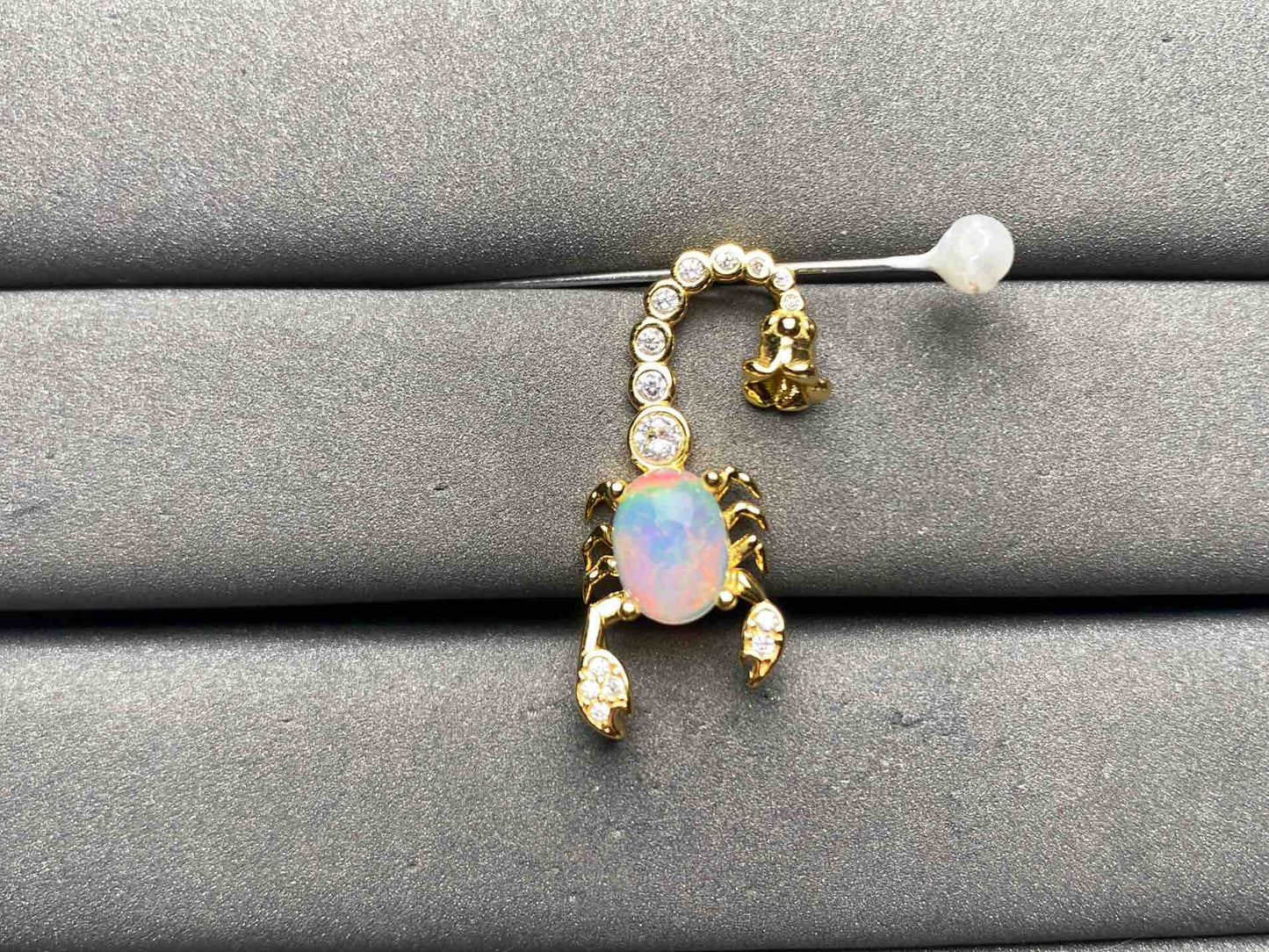 A9759 Opal Pendant