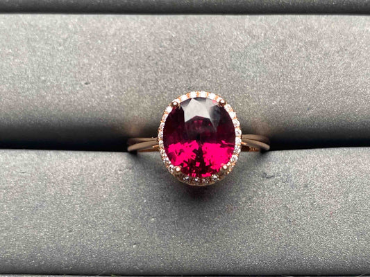 A9768 Garnet Ring