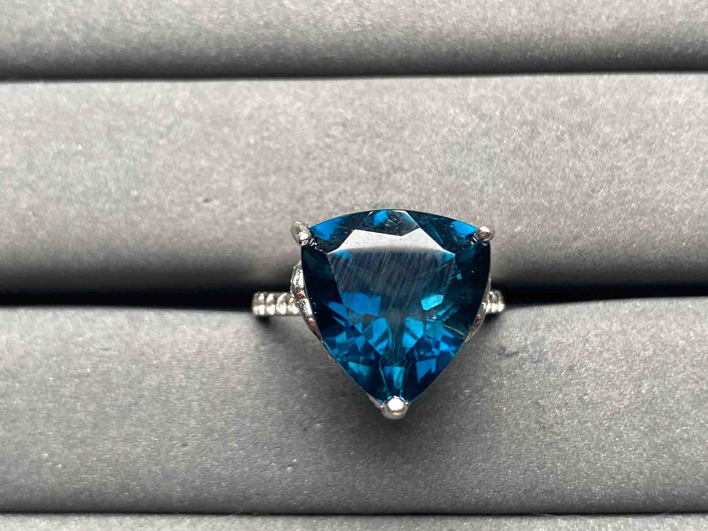 A9772 Topaz Ring