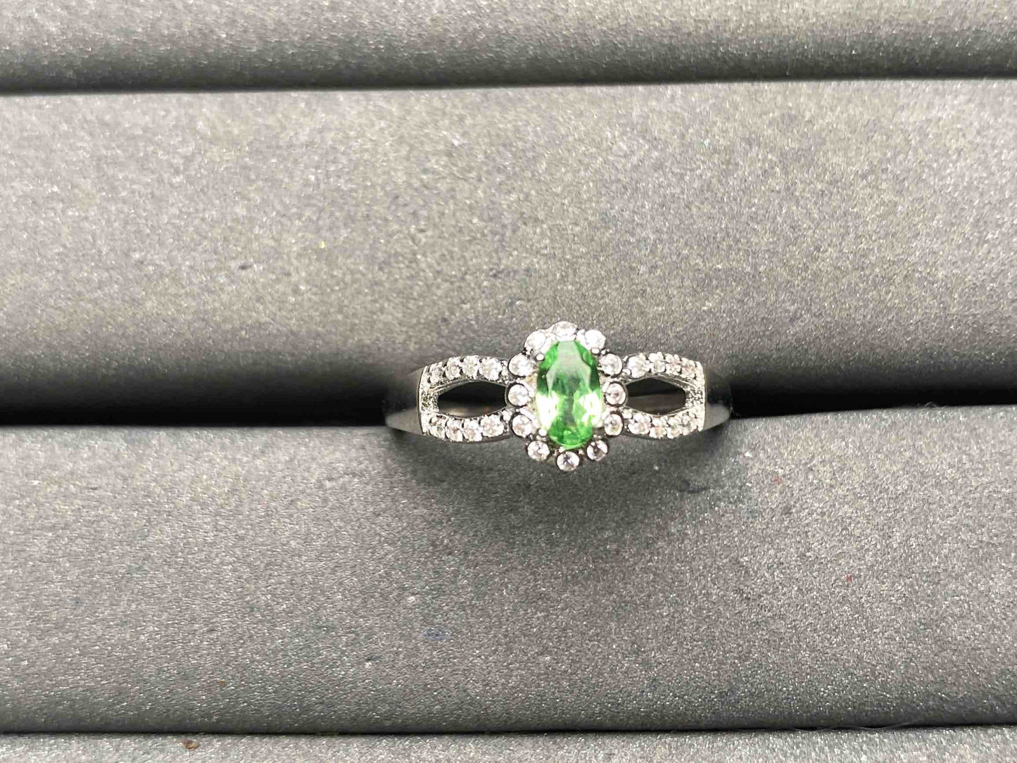 A9806 Tsavorite Ring