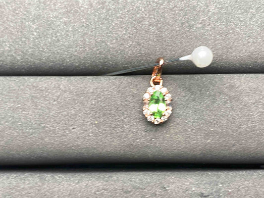 A9807 Tsavorite Pendant