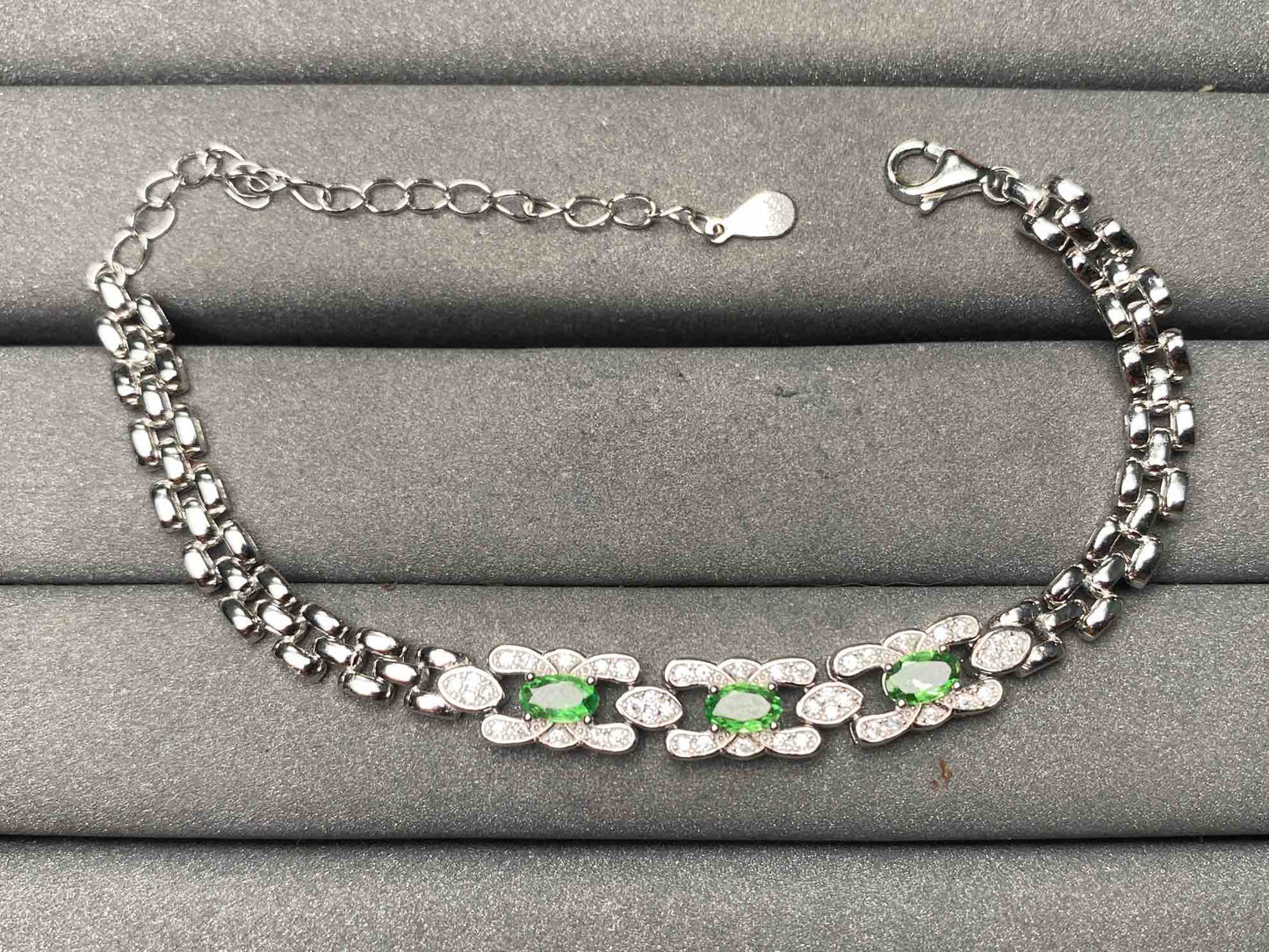 A9810 Tsavorite Bracelet