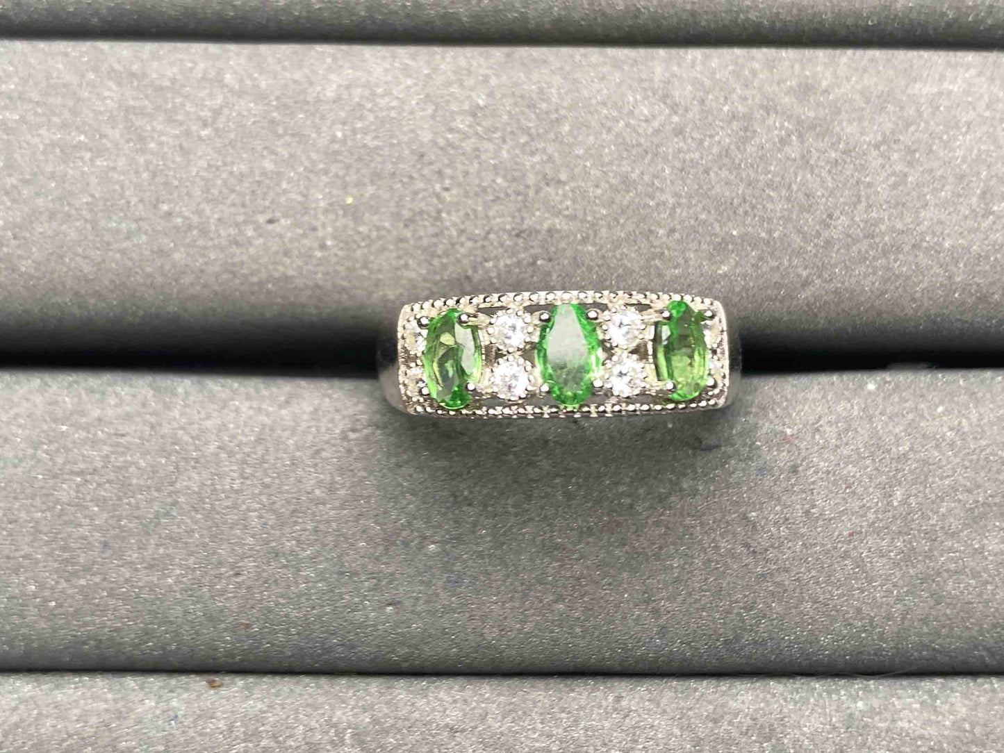 A9813 Tsavorite Ring