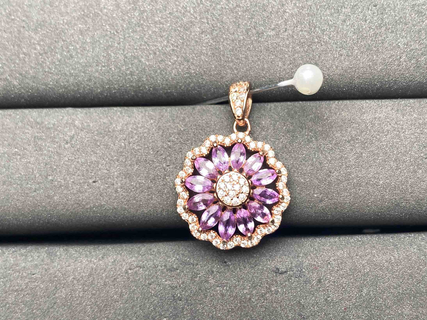 A9838 Sapphire Pendant