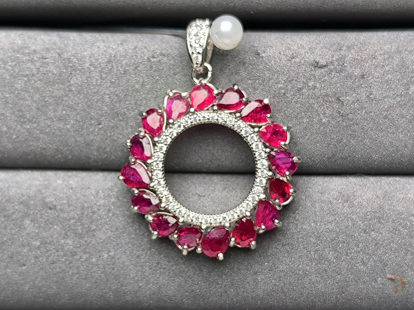 A9850 Ruby Pendant