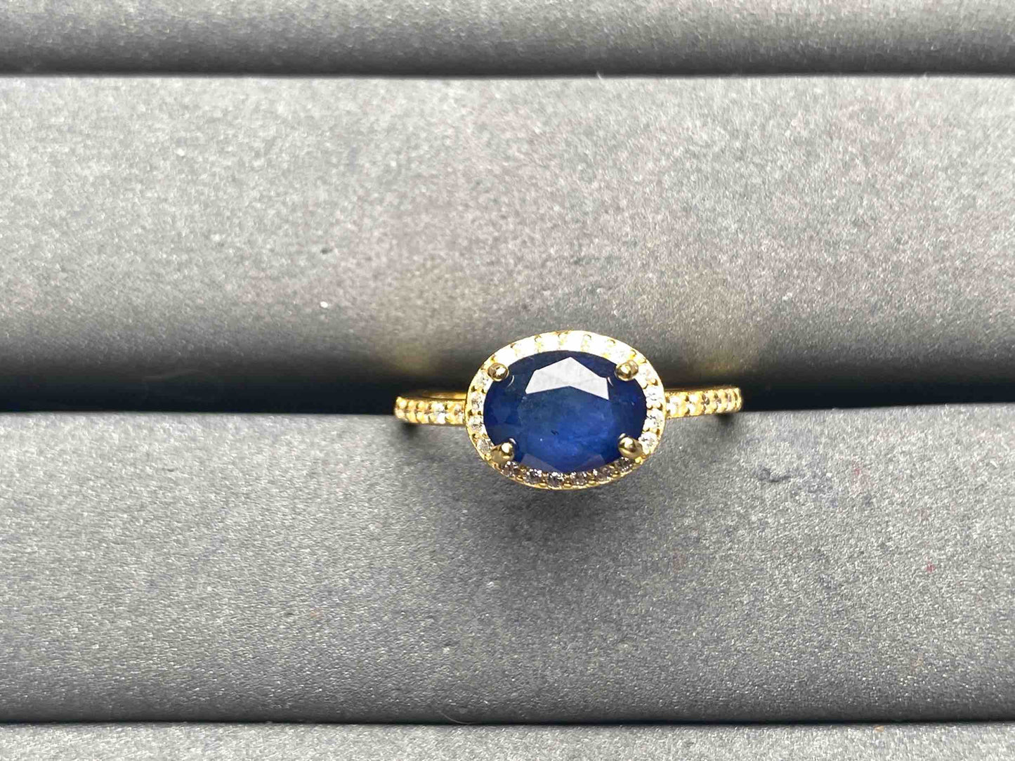 A9907 Sapphire Ring