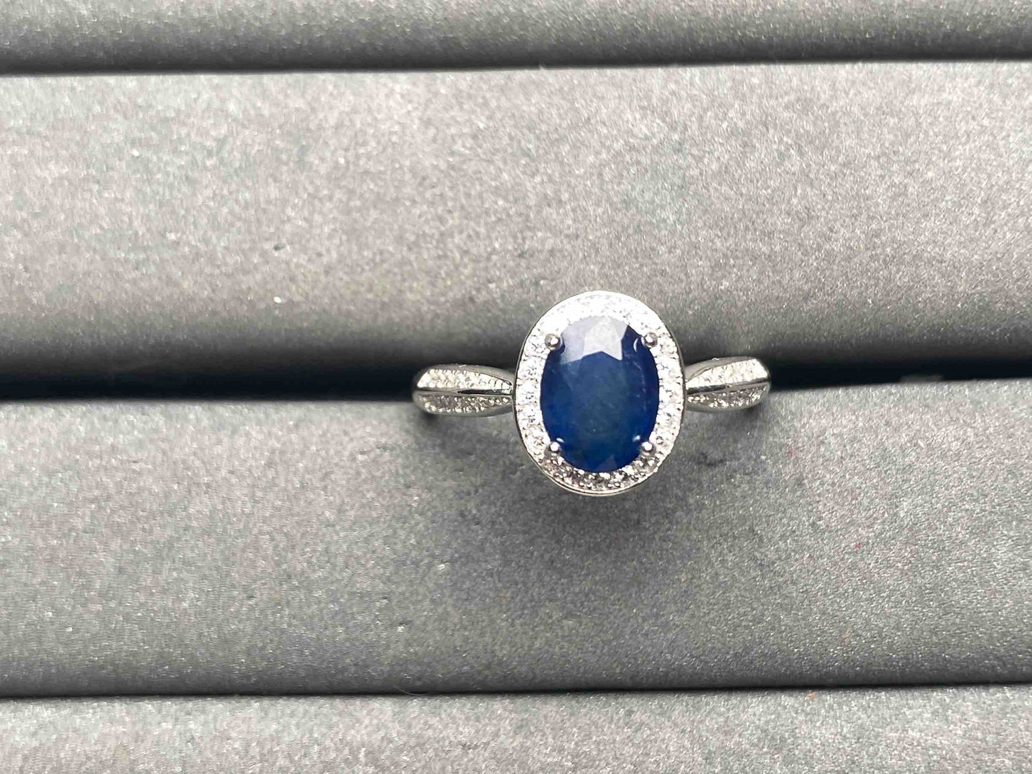 A9914 Sapphire Ring