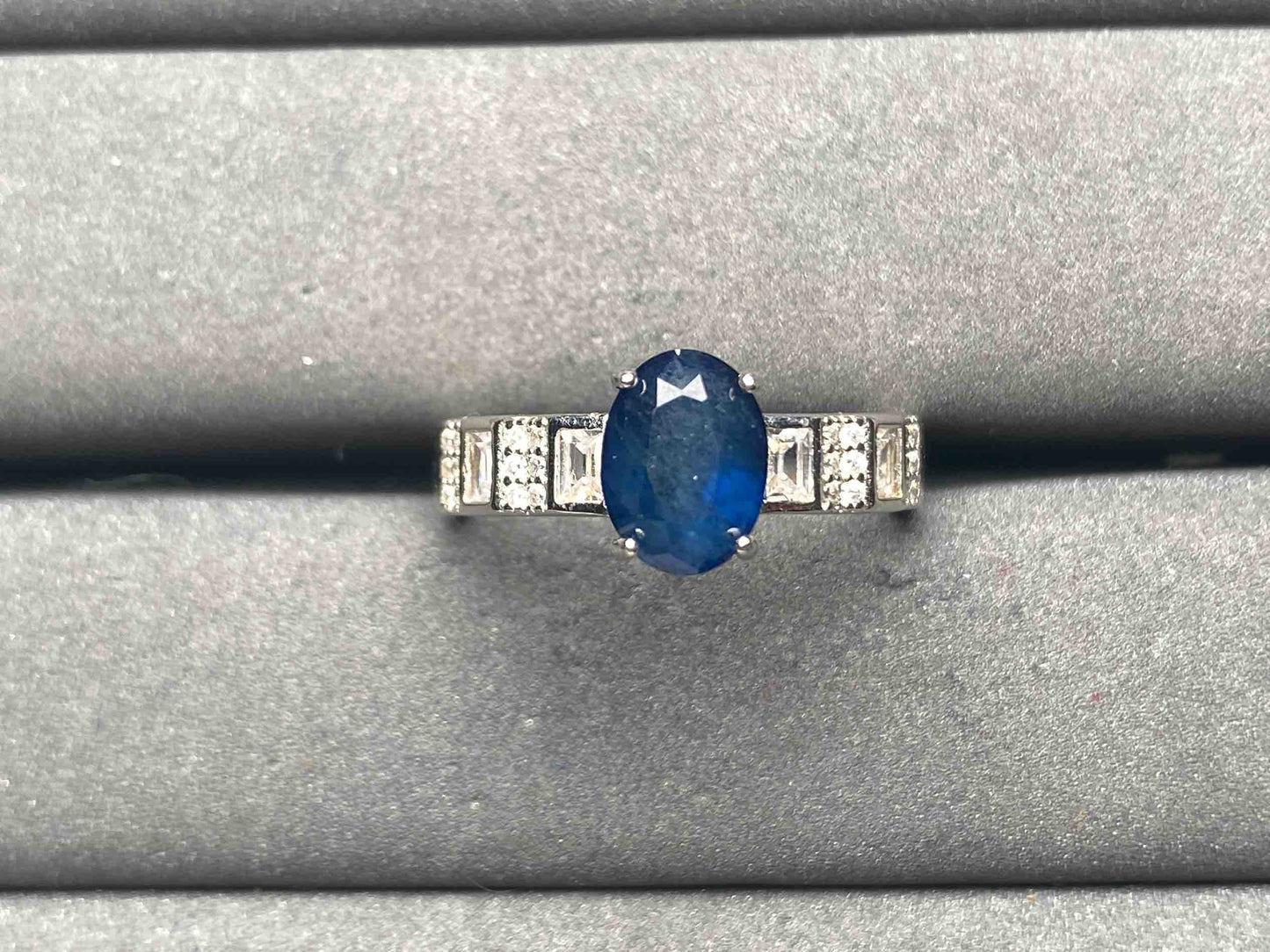 A9922 Sapphire Ring