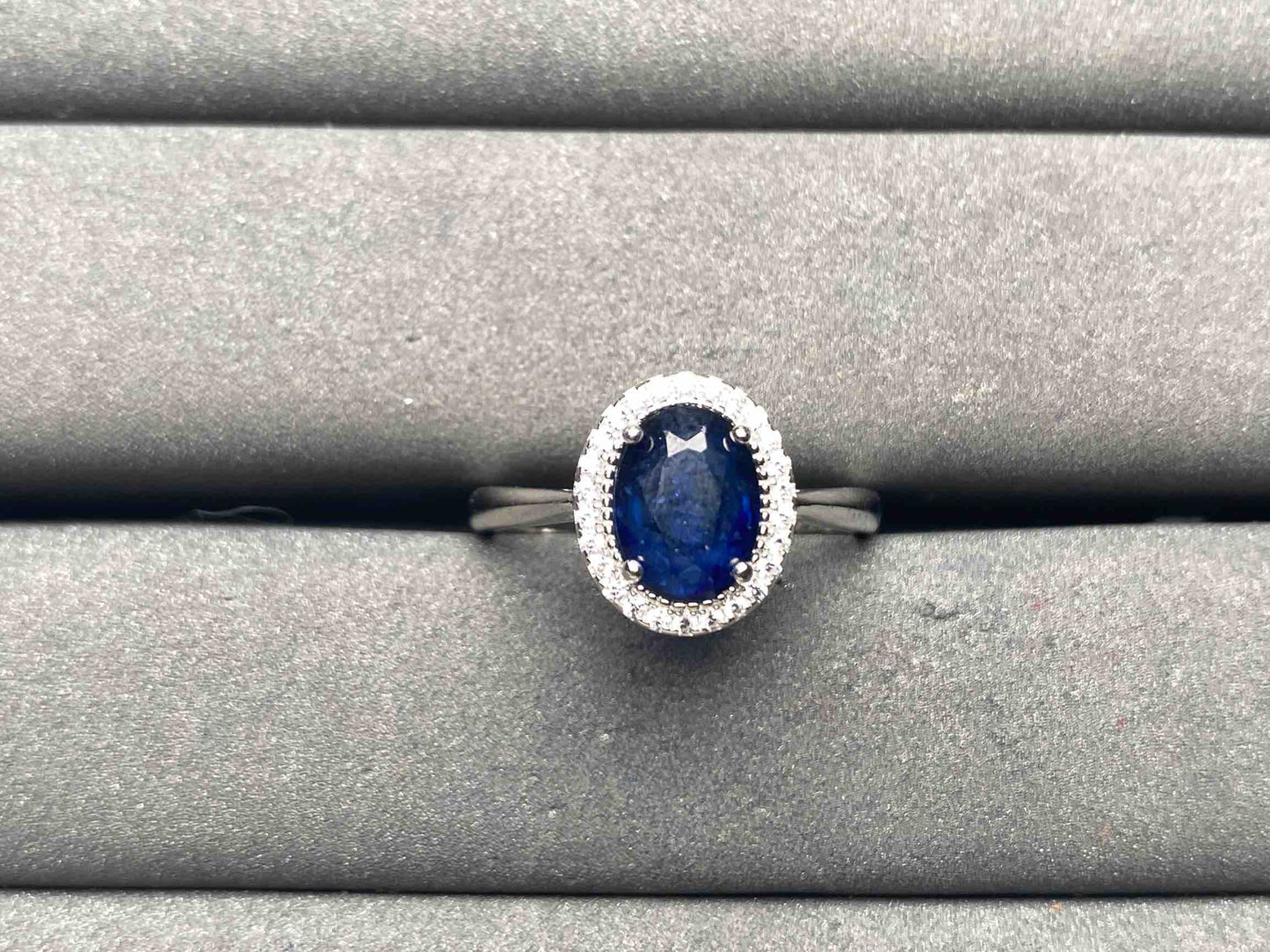 A9946 Sapphire Ring