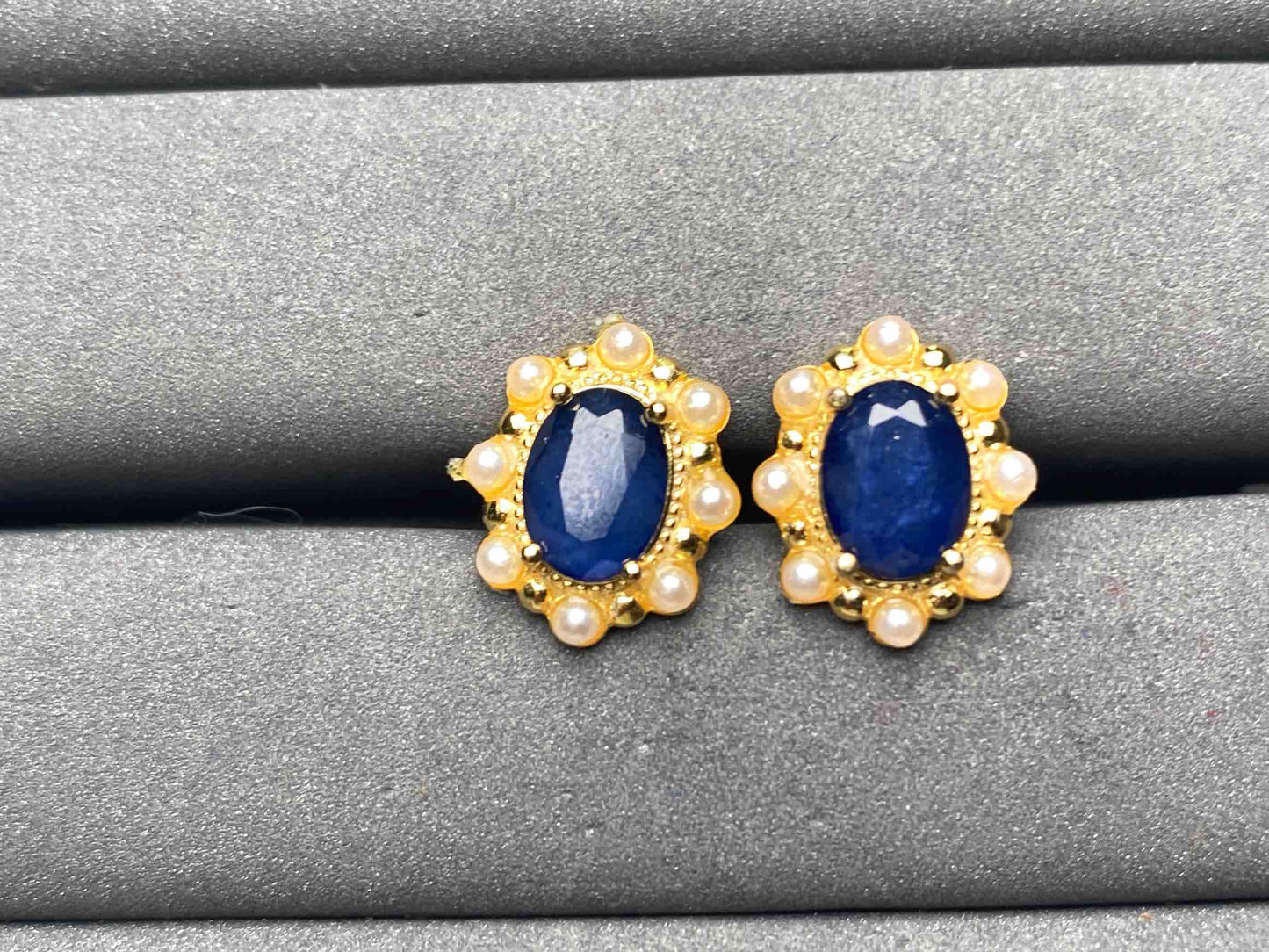 A9947 Sapphire Earrings