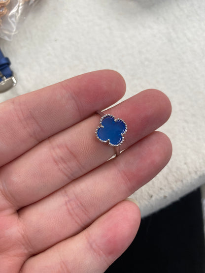 G001 clover ring