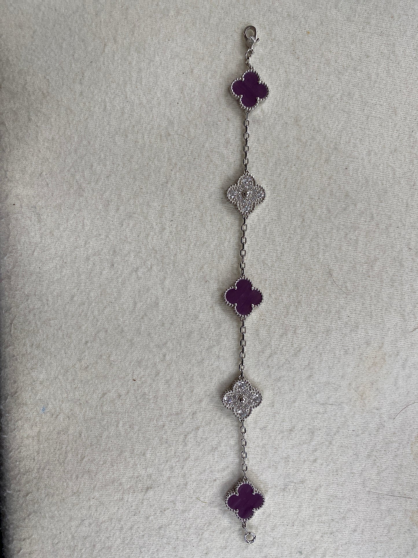 G004 clover bracelet