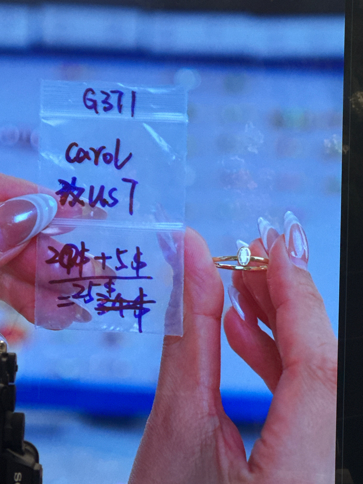 G371 Cassie Carol sample