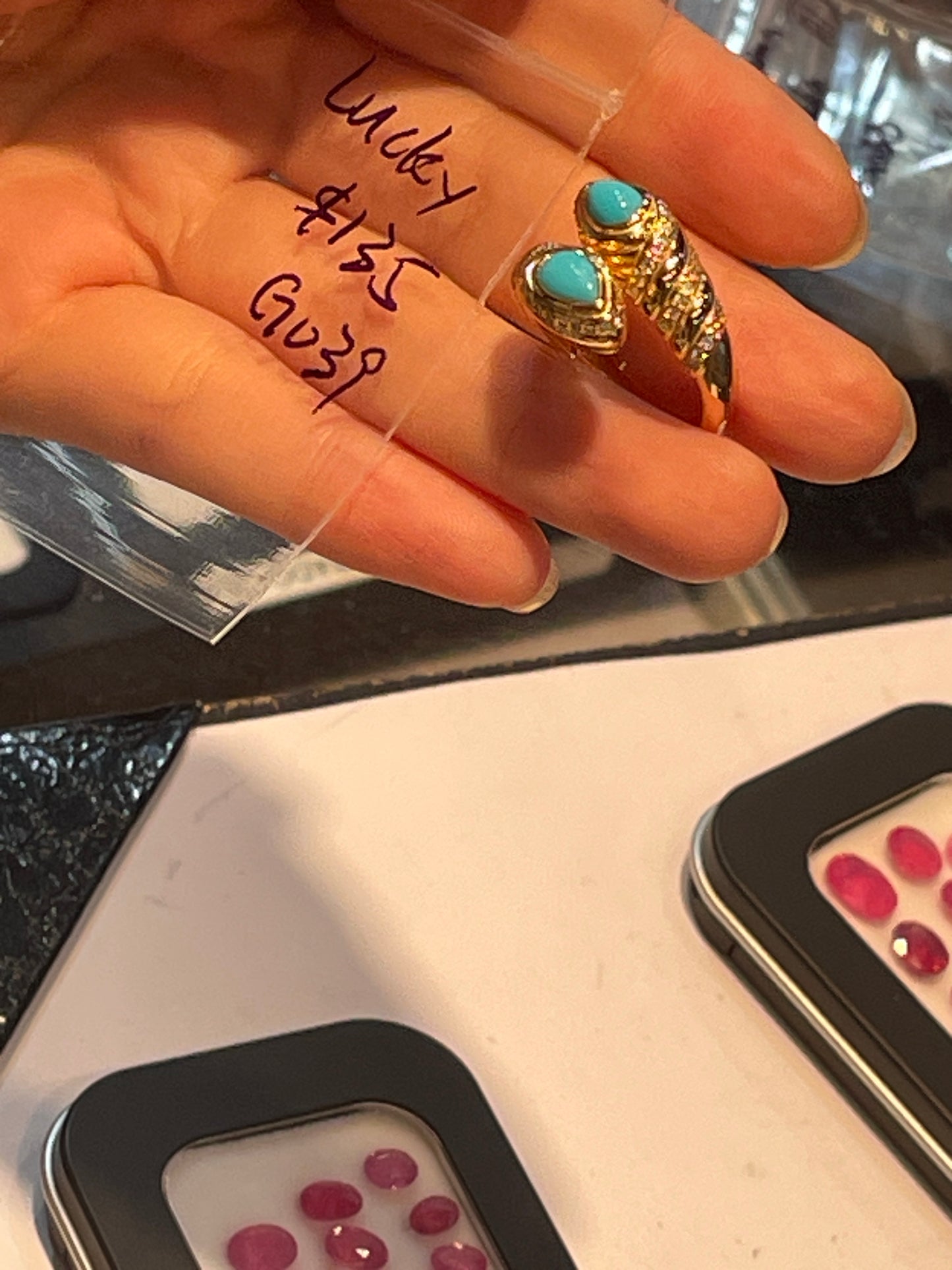 G039 Lily (HK refunds are not supported)
