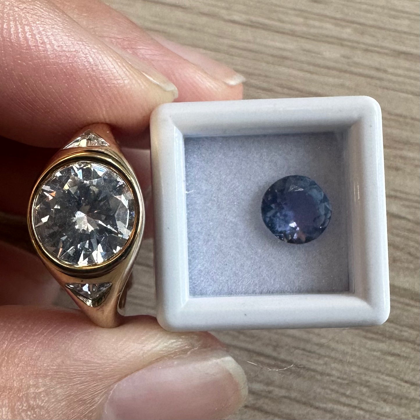 G116 Gail Neth US2 Gold with tanzanite