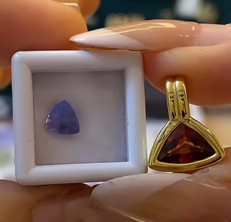 G204 Cassie PAZ gold color customize left tanzanite to the right design