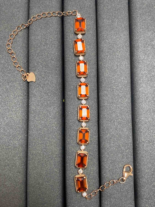 2366 Fanda Garnet bracelet