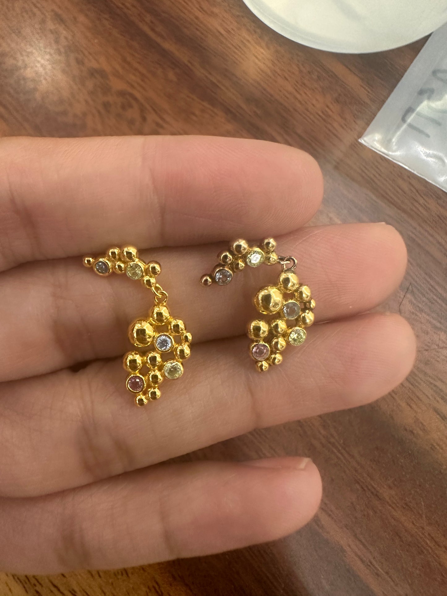 G143 Cassie Dana clear moissanite