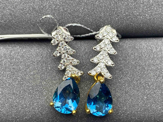 A647 Topaz Earrings
