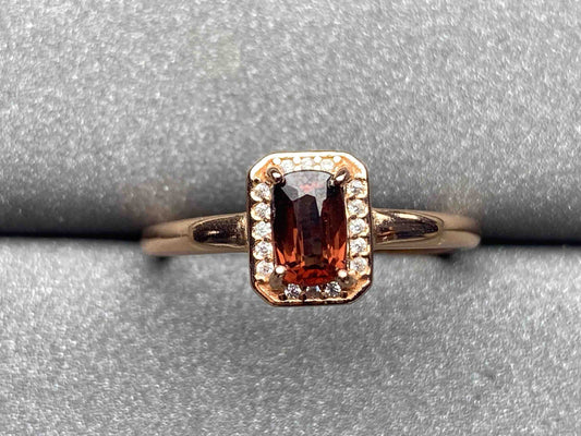 A690 Garnet Ring