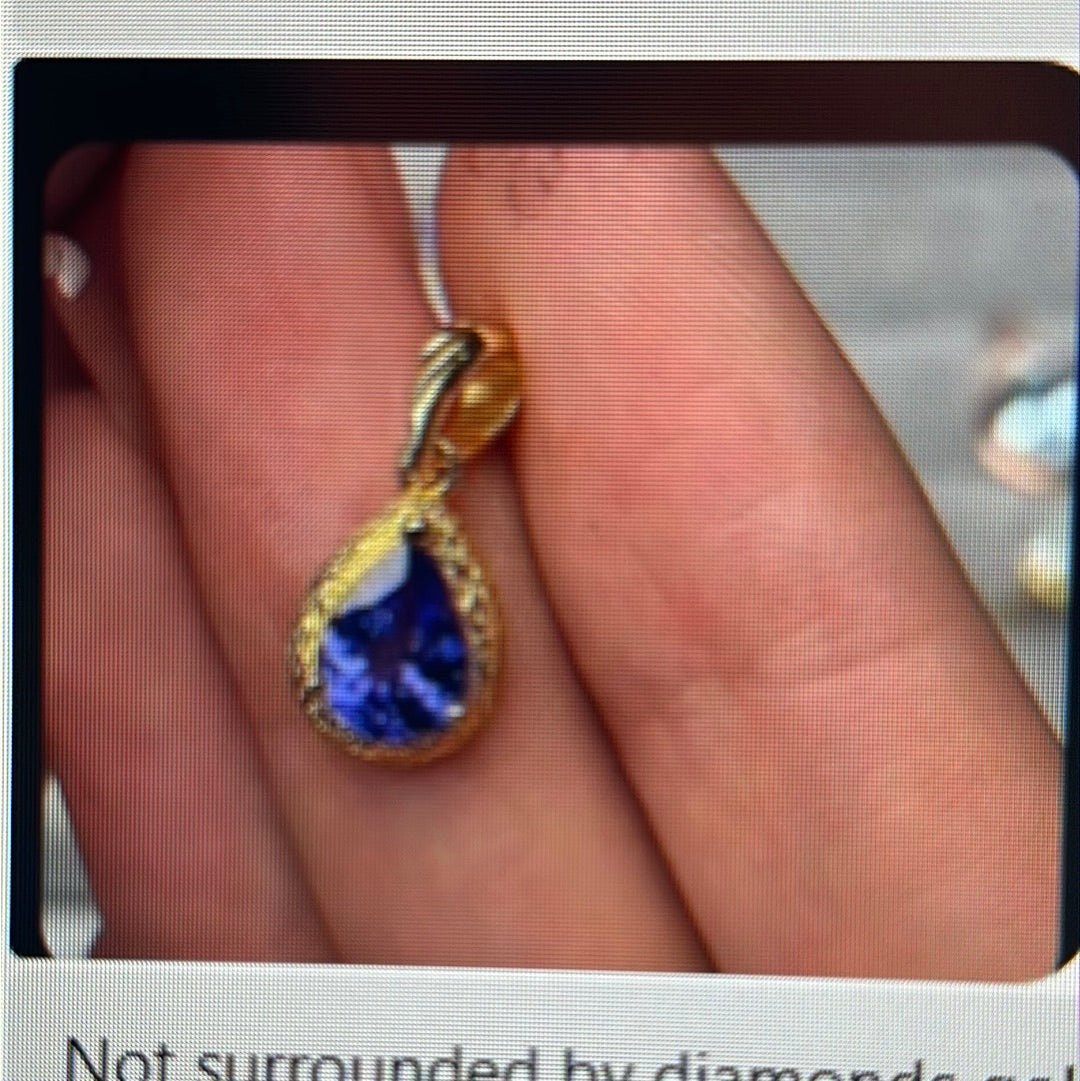 AA102 18k pendant setting