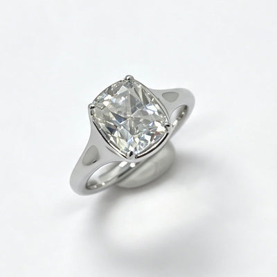 FF003 S925 Silver Ring Clear Moissanite | Amethyst S001