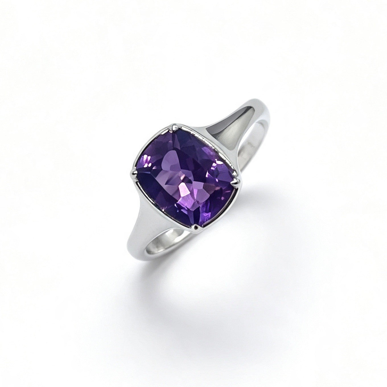 FF003 Ring Clear Moissanite | Amethyst S001