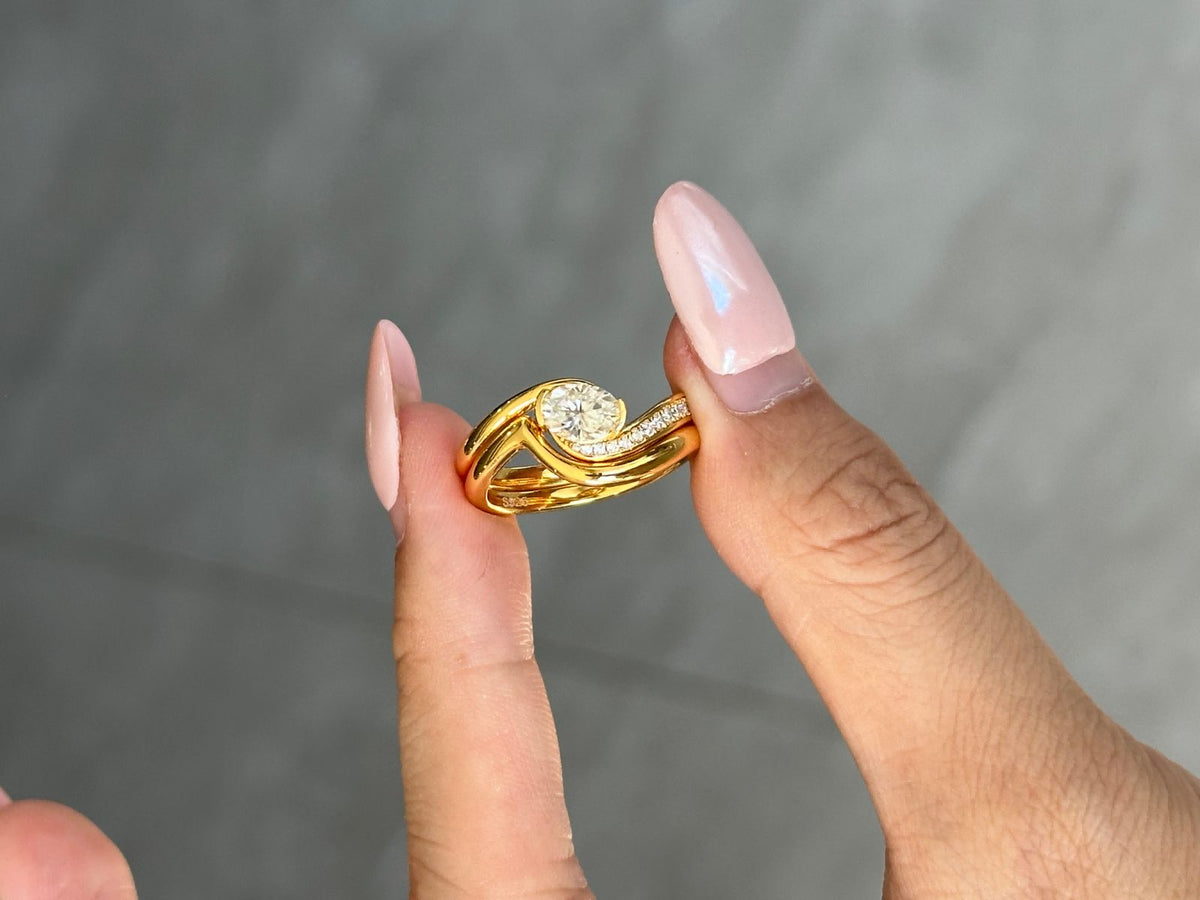 FF028 S925 Silver Ring Clear Moissanite