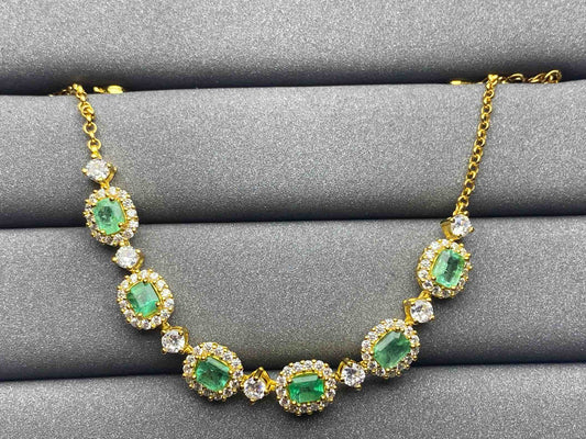 3219 Emerald Bracelet