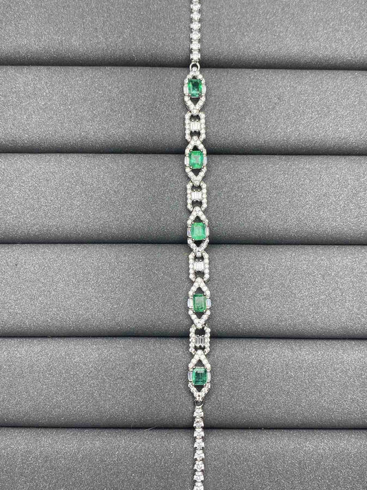 3221 Emerald Bracelet