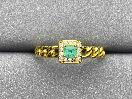 3230 Emerald Ring