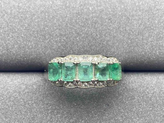 3239 Emerald Ring