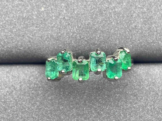 3244 Emerald Ring