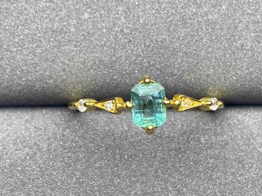3245 Emerald Ring