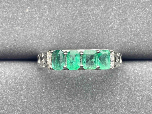 3246 Emerald Ring