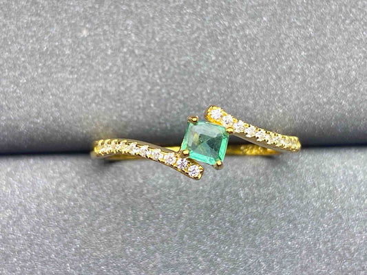 3267 Emerald Ring