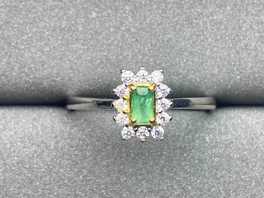 3273 Emerald Ring