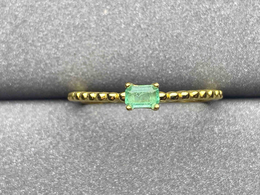 3281 Emerald Ring