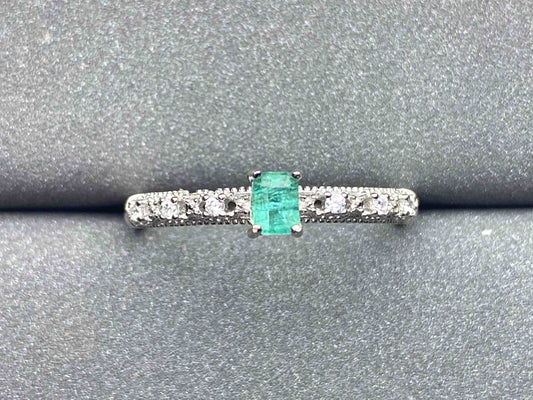3291 Emerald Ring