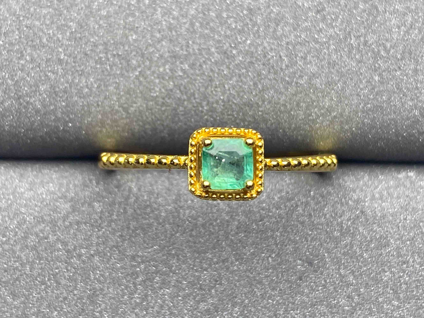 3309 Emerald Ring