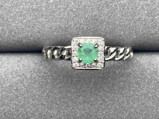 3314 Emerald Ring
