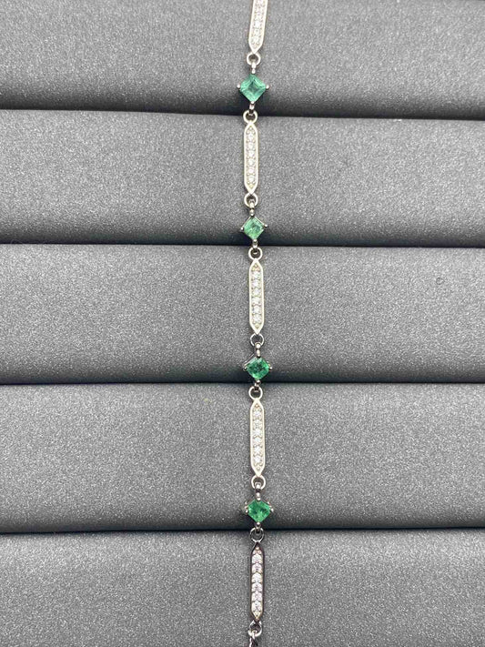3315 Emerald Bracelet