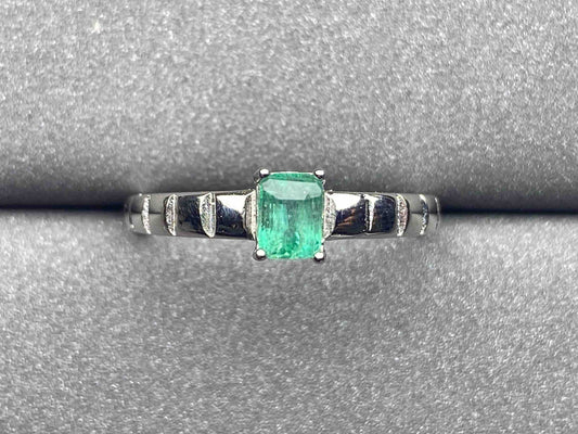 3317 Emerald Ring