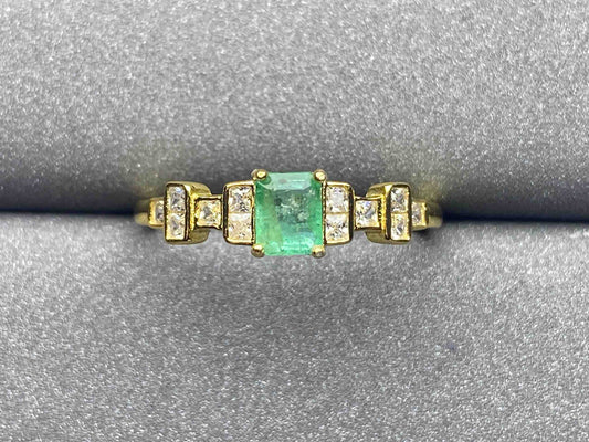 3320 Emerald Ring