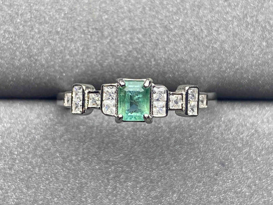 3324 Emerald Ring