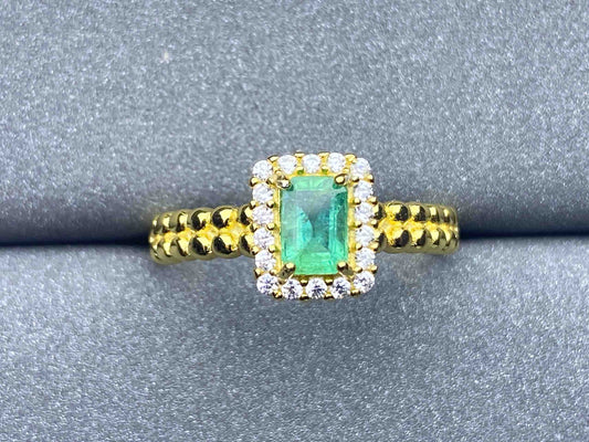 3327 Emerald Ring
