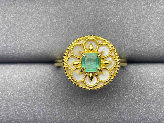 3331 Emerald Ring